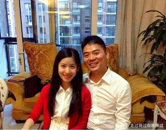 刘强东和前妻龚小京为什么离婚