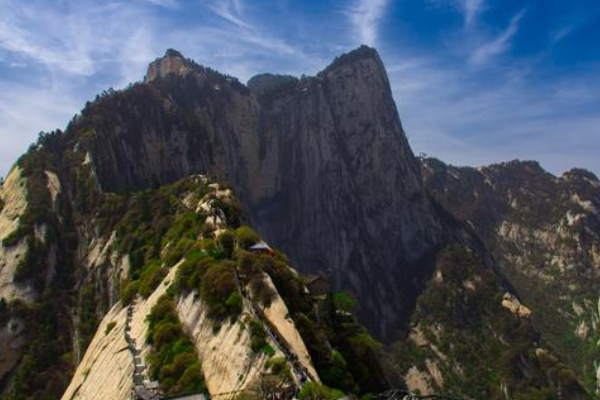 西岳指的是什么山