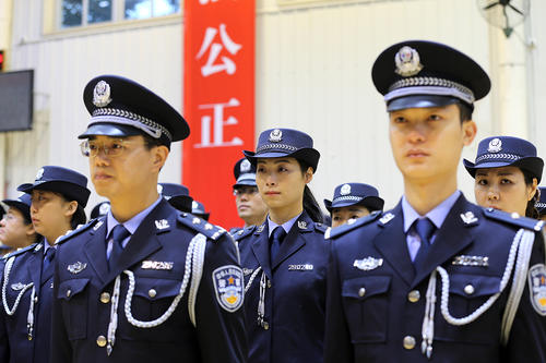 人民警察之歌的词