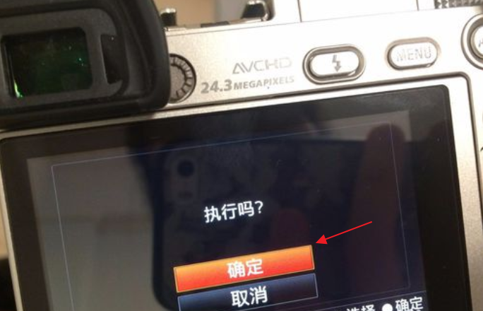 索尼微单5100拍完视频，可以用wifi上传到手机吗？