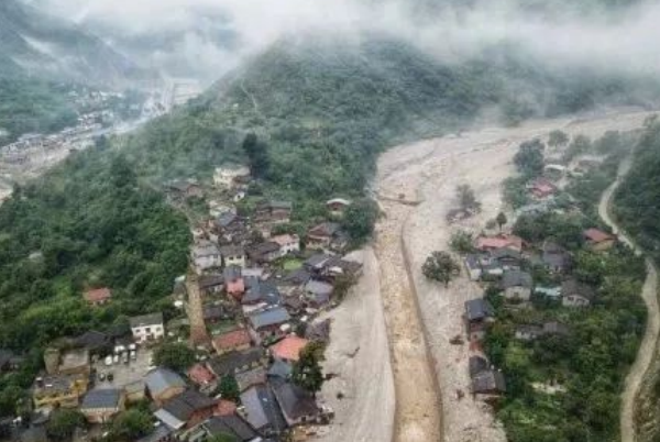 汶川航拍画面让人揪心，汶川重灾区现在是什么情况？