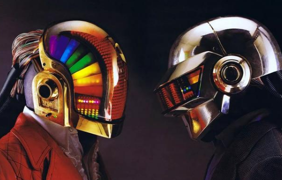 Daft Punk解散了，歌红人火为何无人见过真面目？