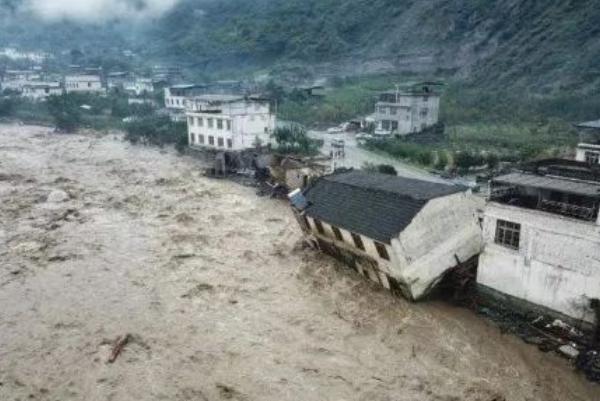 汶川航拍画面让人揪心，汶川重灾区现在是什么情况？